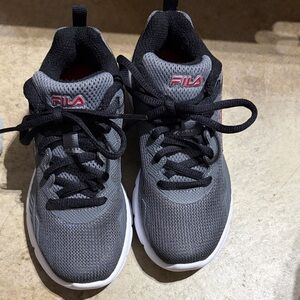 Fila Charcoal and Black Athletic Shoes